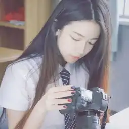 女生真人版头像不露脸成