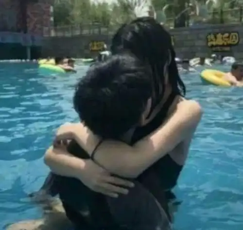 头像女海王真人可爱小奶