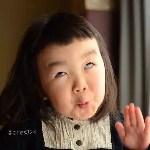 搞怪头像女小孩头像