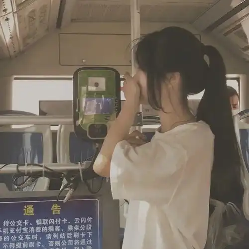 闺蜜头像,闺蜜就是最黑暗的时候,陪你一起等天亮的人闺蜜头像闺蜜