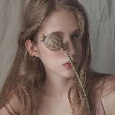 最新头像女可爱真人欧美