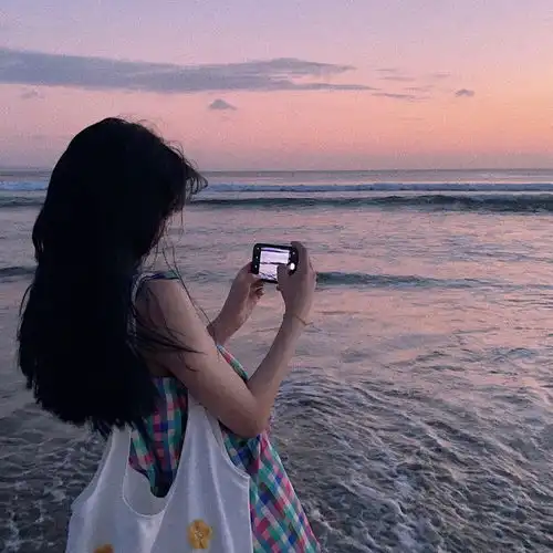 今日女头不露脸女头