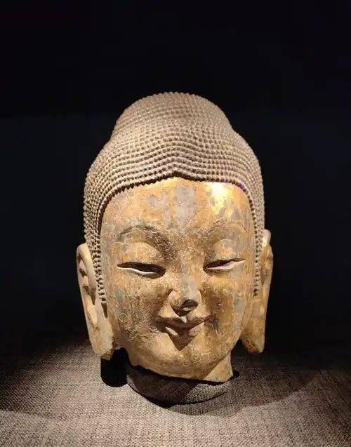 佛家的千年微笑访青州龙兴寺佛教石雕访古