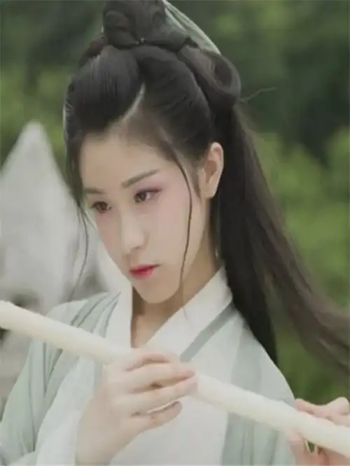 最重色轻友的3大星座女生,经常处于热恋期忽视朋友