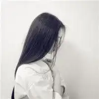 女生头像黑白侧脸短发平