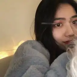 异地恋让你最烦的是什么网友就是隔着屏幕扇不到他的狗脸