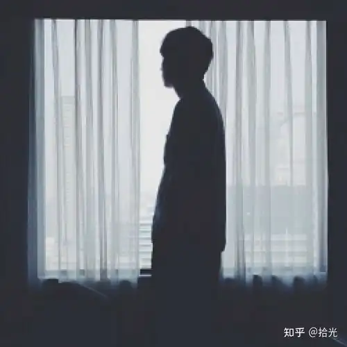 头像男霸气高冷欧美黑白