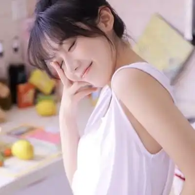 妩媚妖娆女生头像真人库