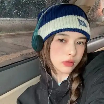 青春感满满的女生头像真人