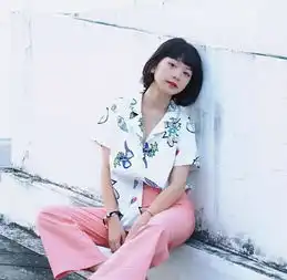 服装搭配还穿什么衬衫今年流行爸爸衫