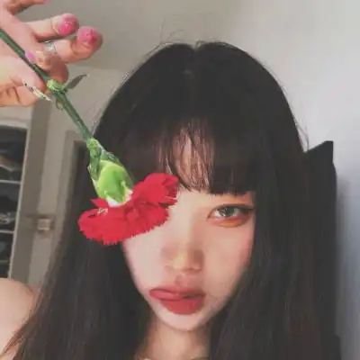 qq高冷女头像文案
