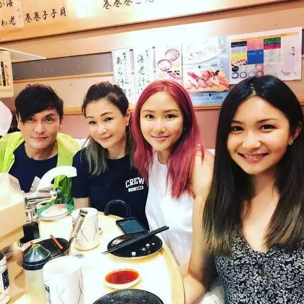 tvb看中这位星二代,落力游说其参选港姐,重金礼聘诱签约