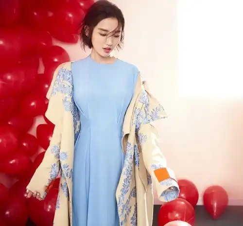 粉红头像女生唐艺昕